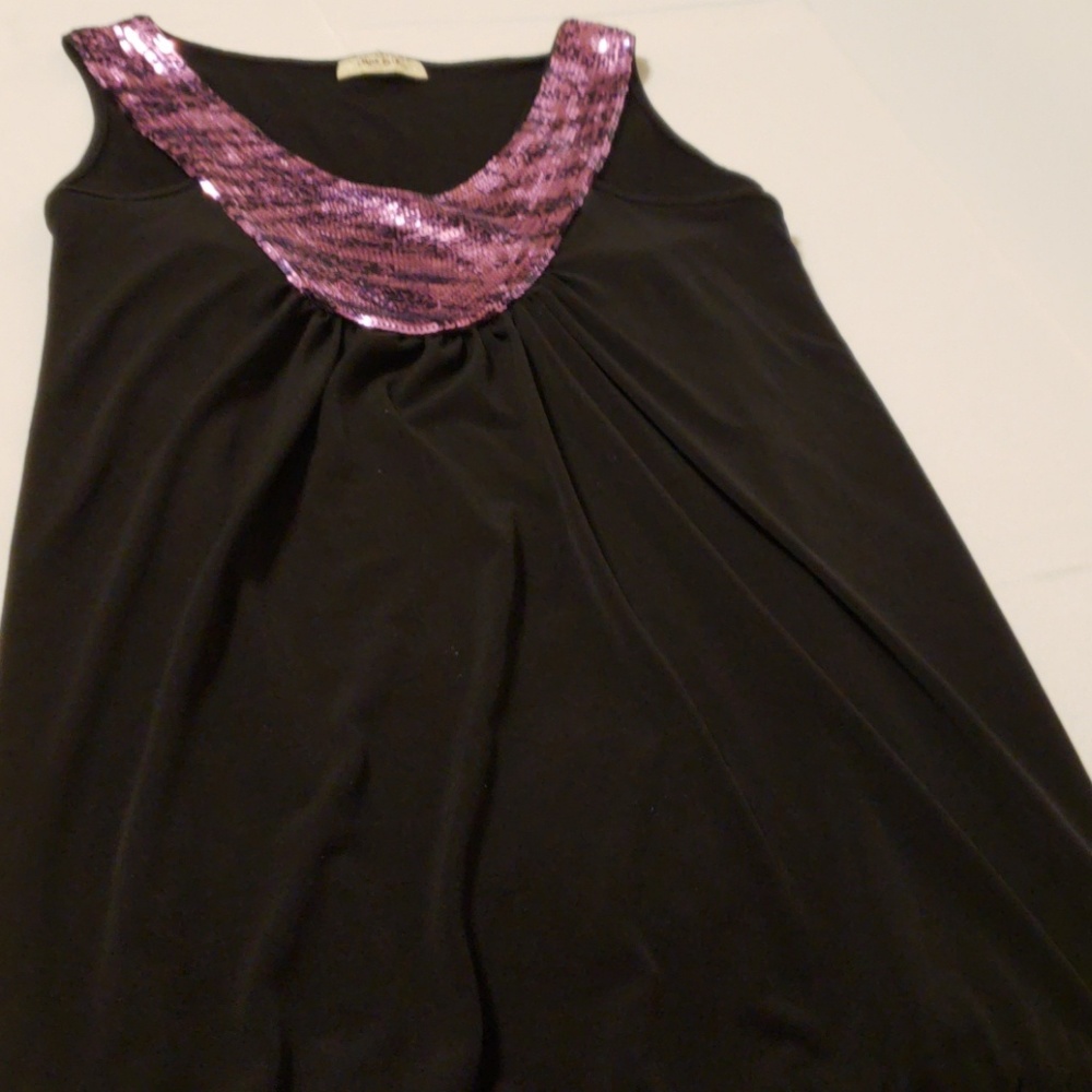 🎁Beaded NECKLINE  MAX & K  BLOUSE